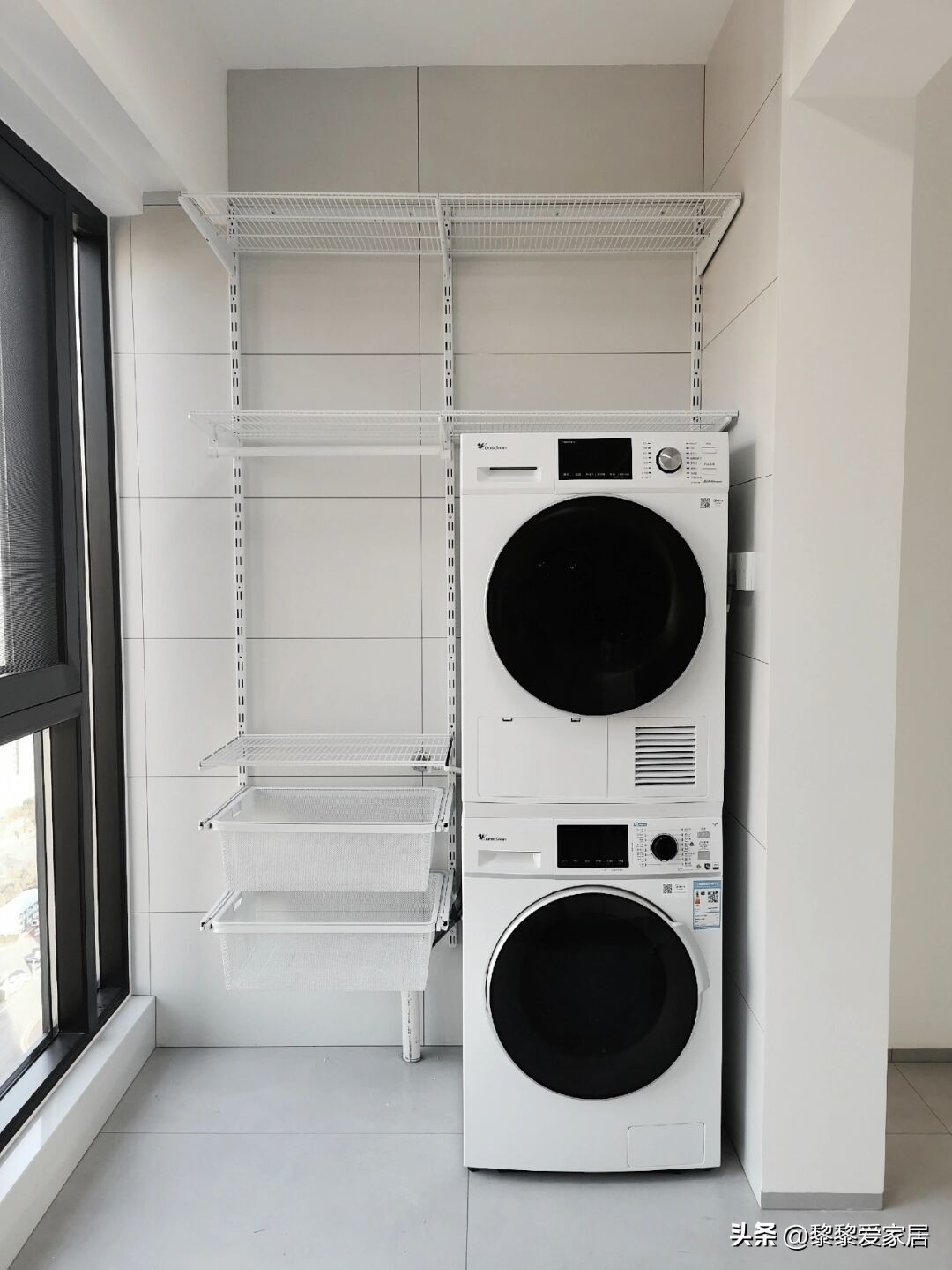 Don't read wrong billions! How to store and organize clothes