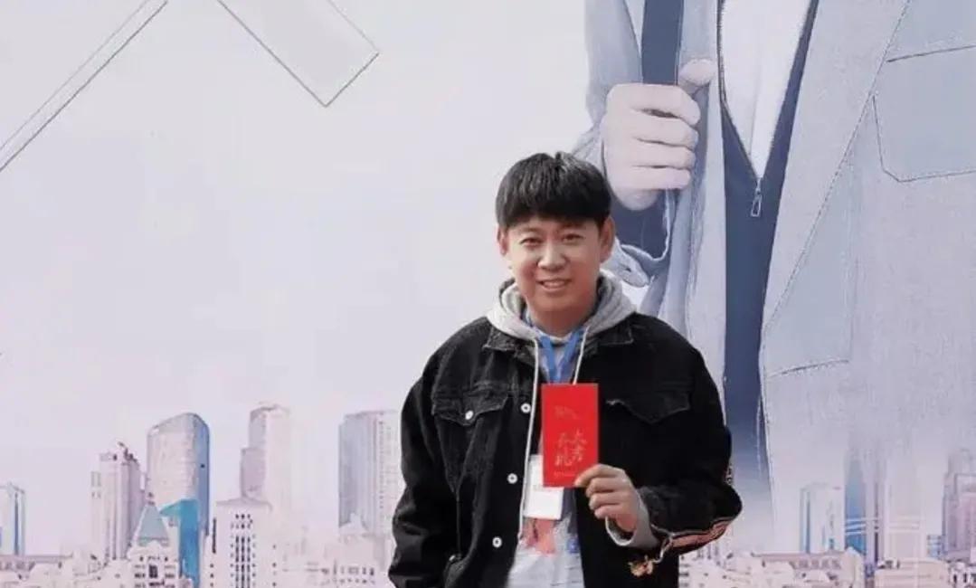 王宏：一個熱衷演戲的導演，正午陽光御用配角 - 資訊咖