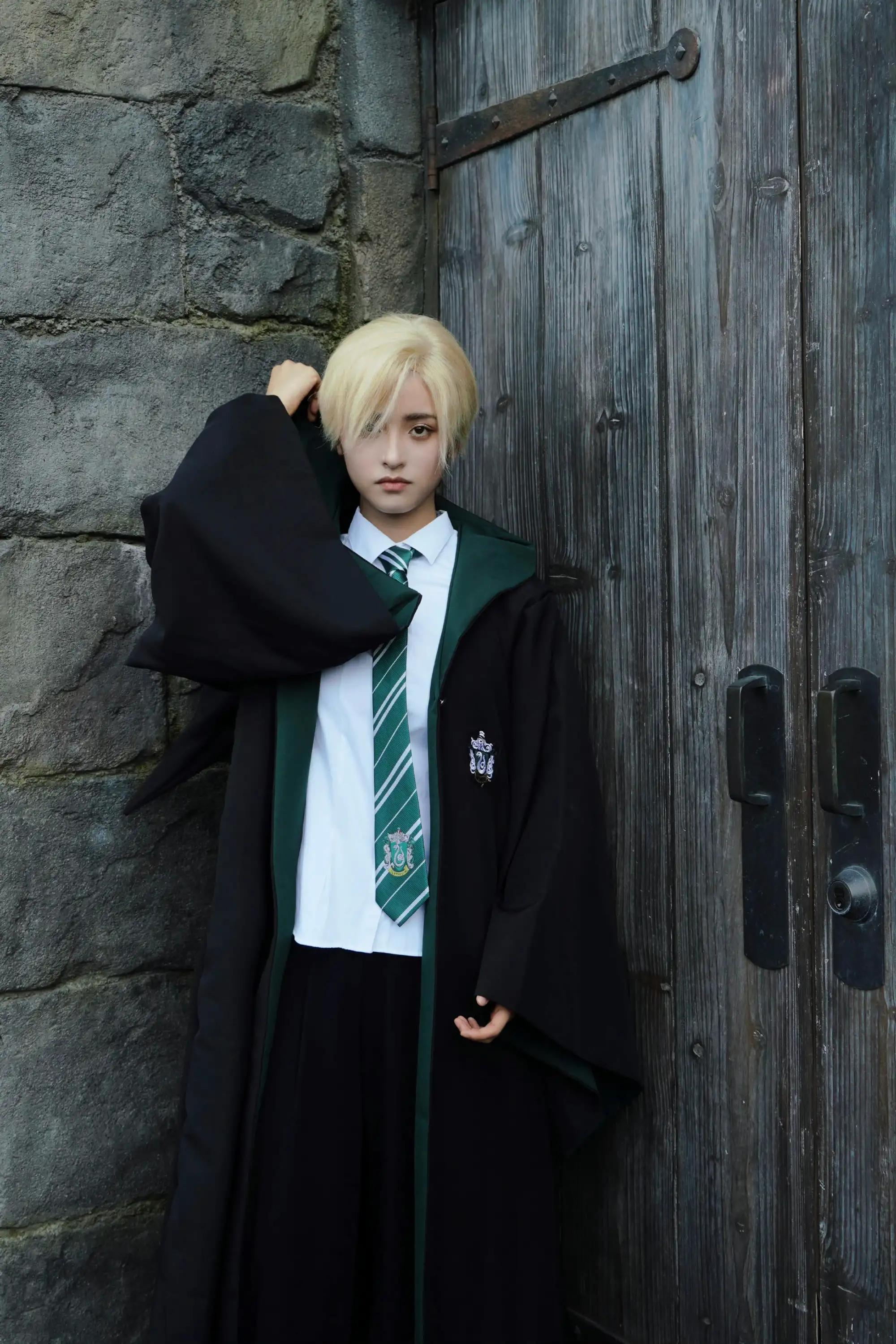 Shen Yue's Harry Potter Wizarding World Academy style double-sided ...