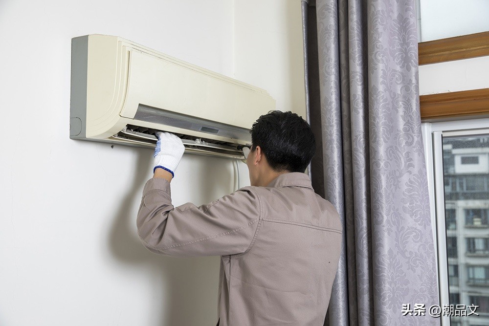 How often should refrigerators and water dispensers be washed?5 Most