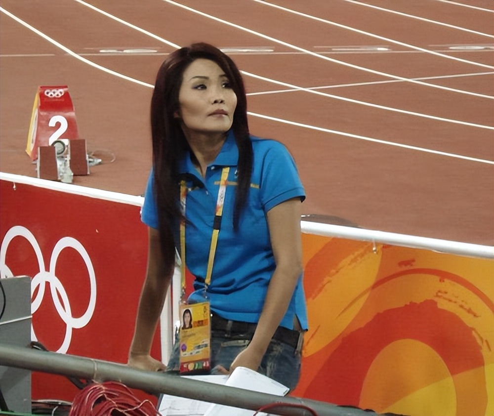 CCTV sports reporter Dong Rina: Being scolded by netizens and being ...