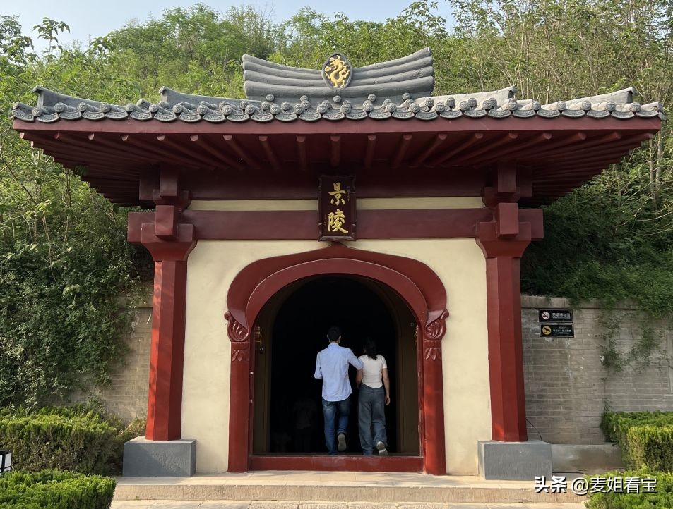 The Most Eerie Museum - Luoyang Ancient Tomb Museum - Imedia