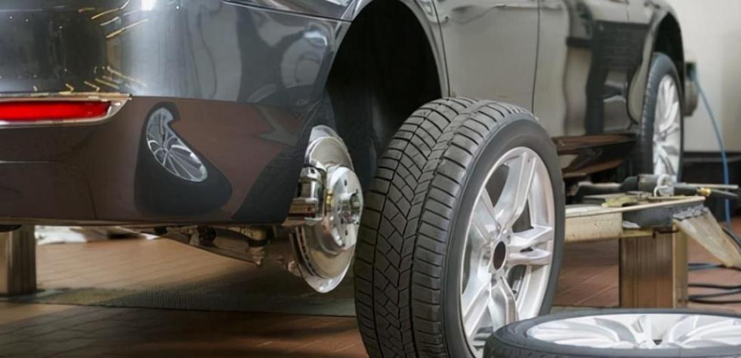 How long do car tires usually need to be replaced? Are the front tires