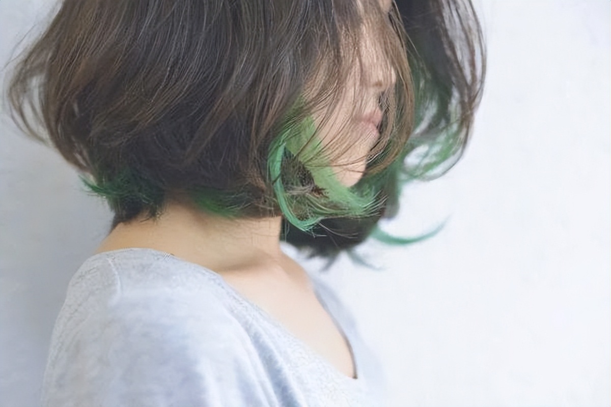 What are the dangers of dyeing your hair frequently?How often is the