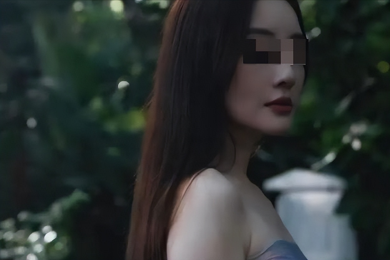 After 4 years of divorce, looking at the current situation of Li Xiaolu