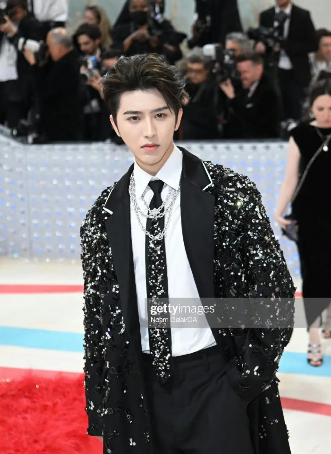 How expressive is the MetGala? Cai Xukun Wang Jiaer Liu Wen Gu Ailing ...