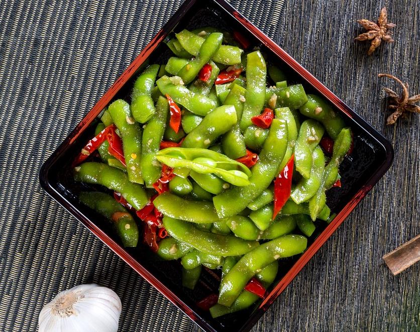 Are soybeans and edamame the same thing? iMedia