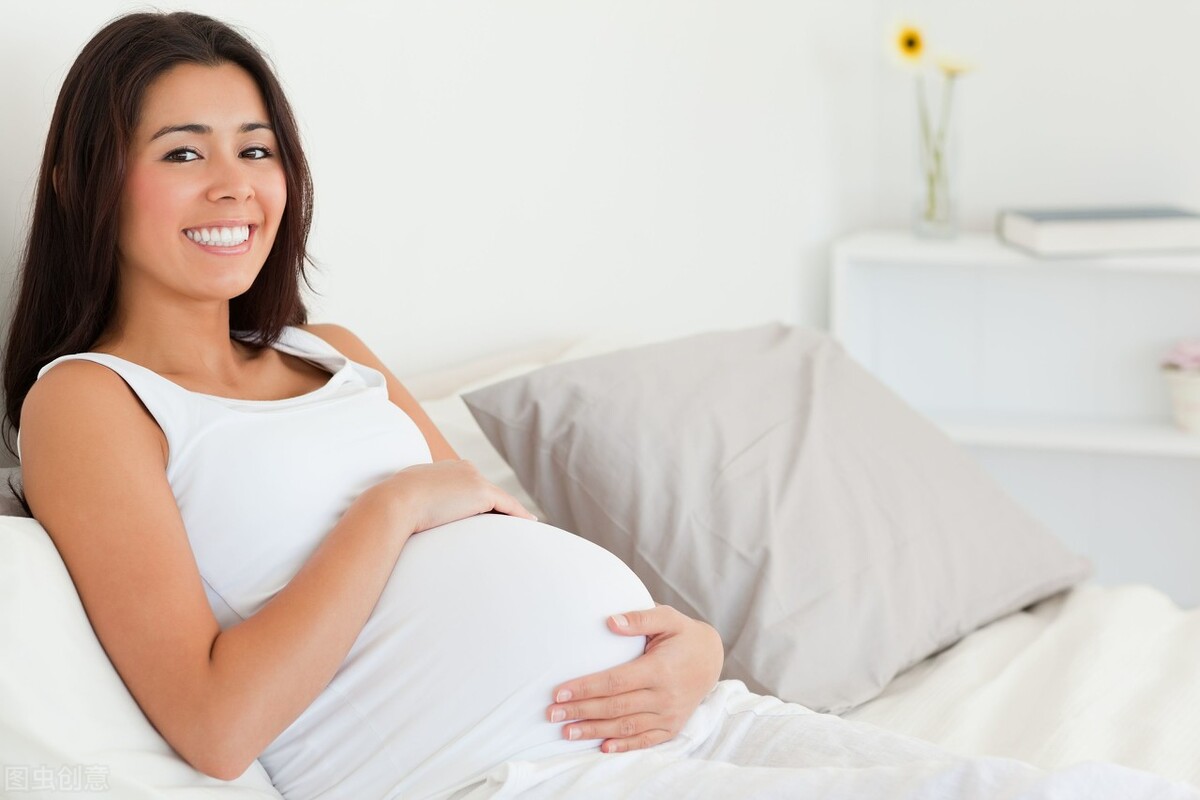 Why do you like to fart after pregnancy, and it smells so bad?Do