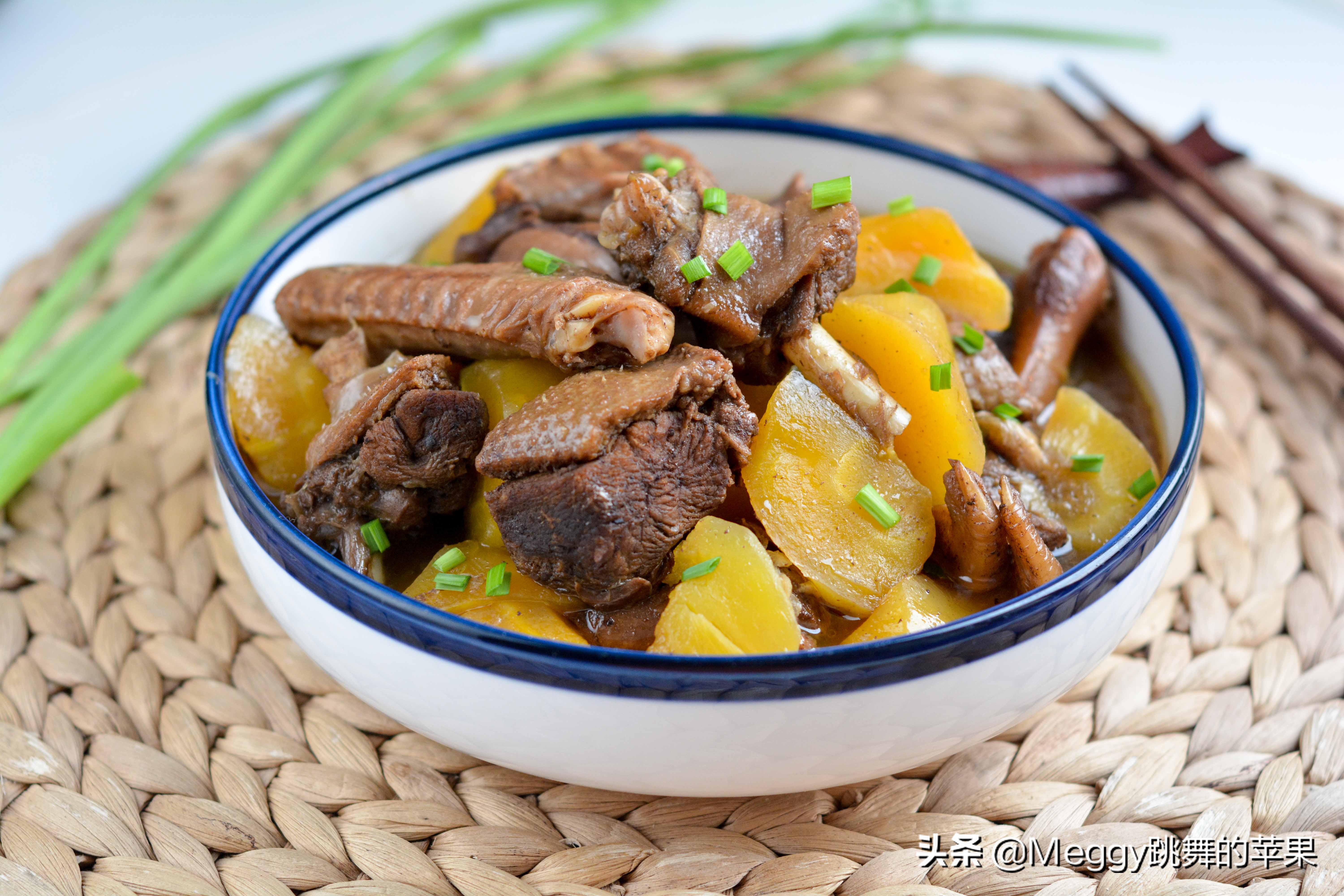 I bought half a goose for the festival. It is delicious to stew with ...