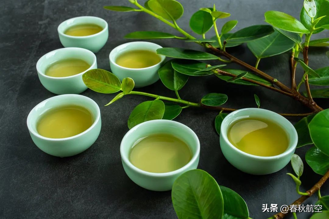 The spring is infinitely good, smell the fragrance and taste the tea ...