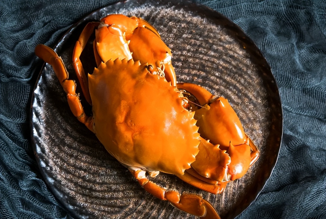 Is the blue crab a type of swimming crab? iNEWS