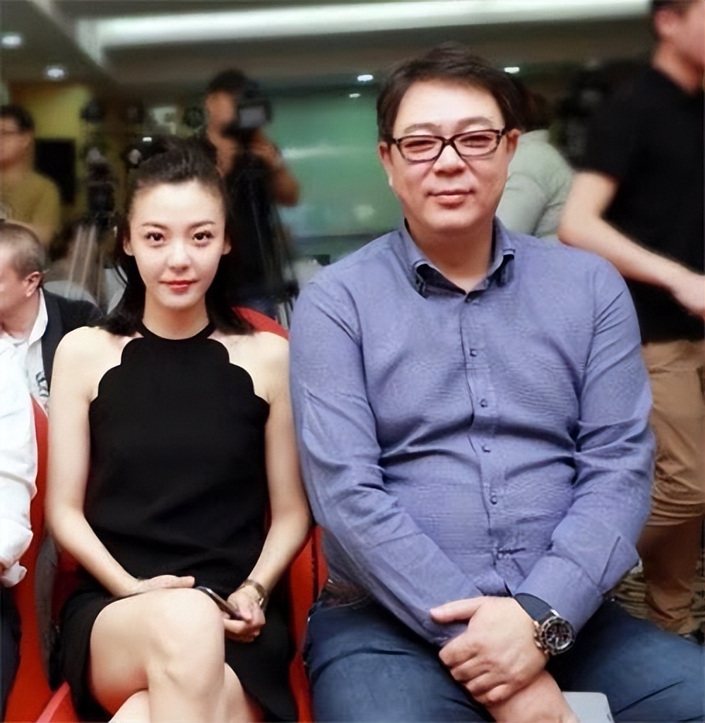 Gao Yalin: At the age of 33, he fell in love with Shiwei, who was 11 ...