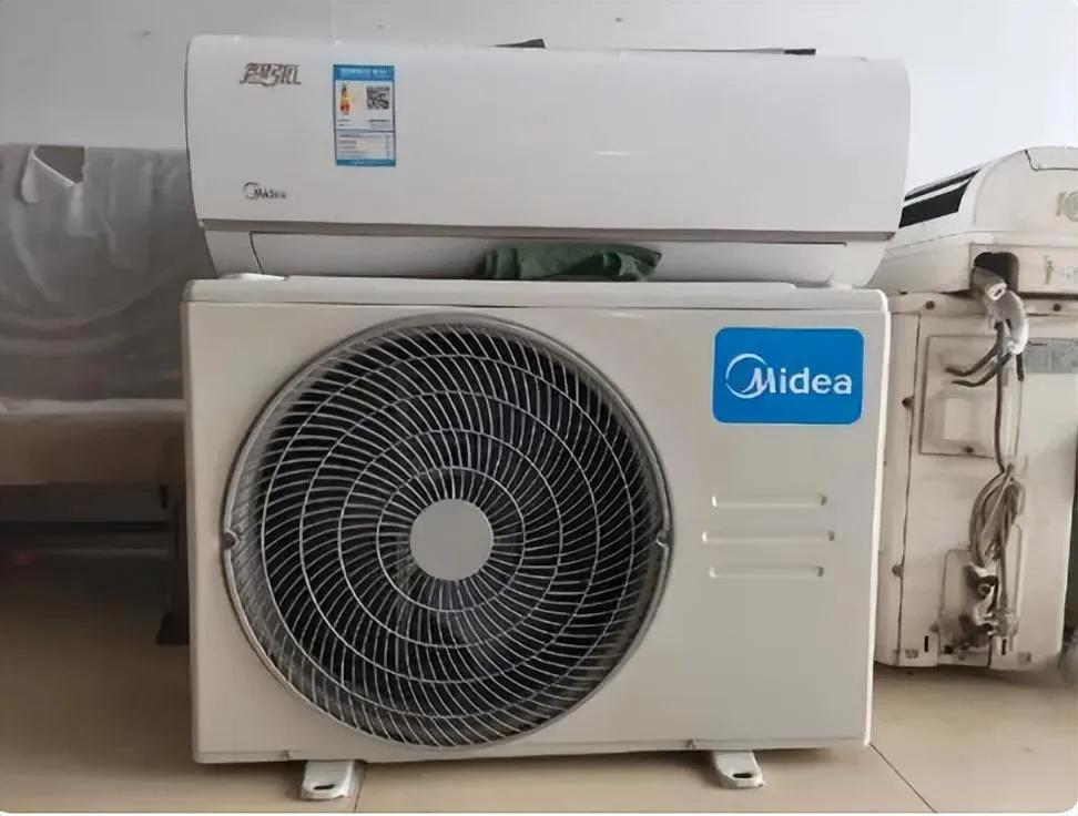 Why is Gree air conditioner more expensive than Midea air conditioner