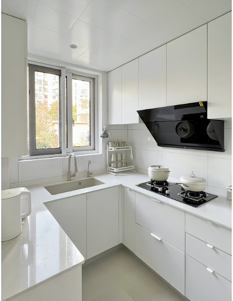[Decoration Appreciation] How to decorate a small-sized kitchen, you ...