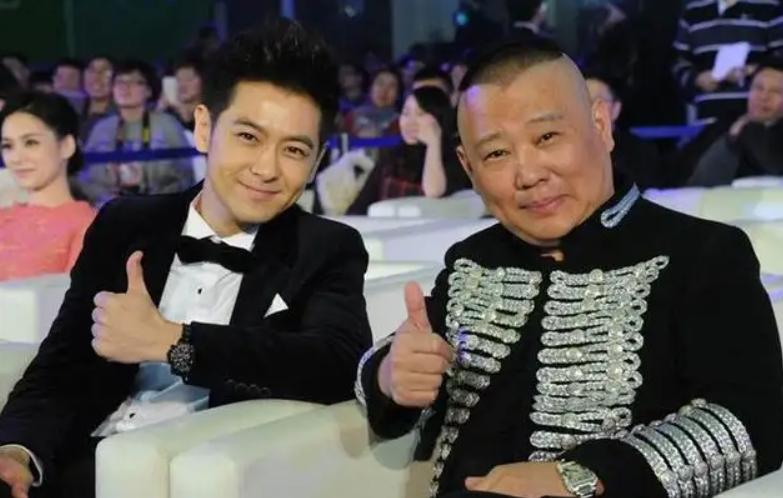 In the embarrassing moment between stars, Guo Jingming and Lin Zhiling ...