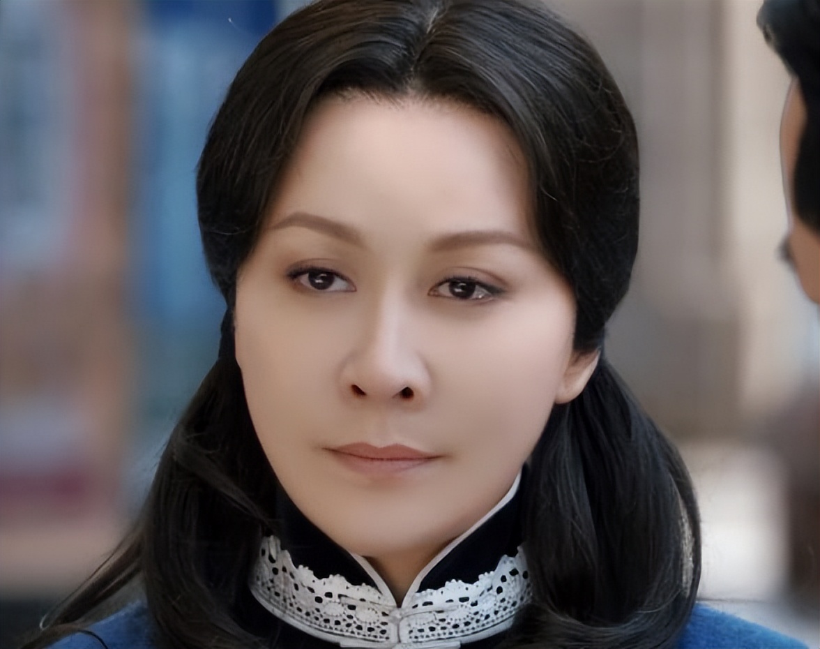 Once An out of print Beauty And An Idol Prince In The 90s Jiang once-an-out-of-print-beauty-and-an-idol-prince-in-the-90s-jiang
