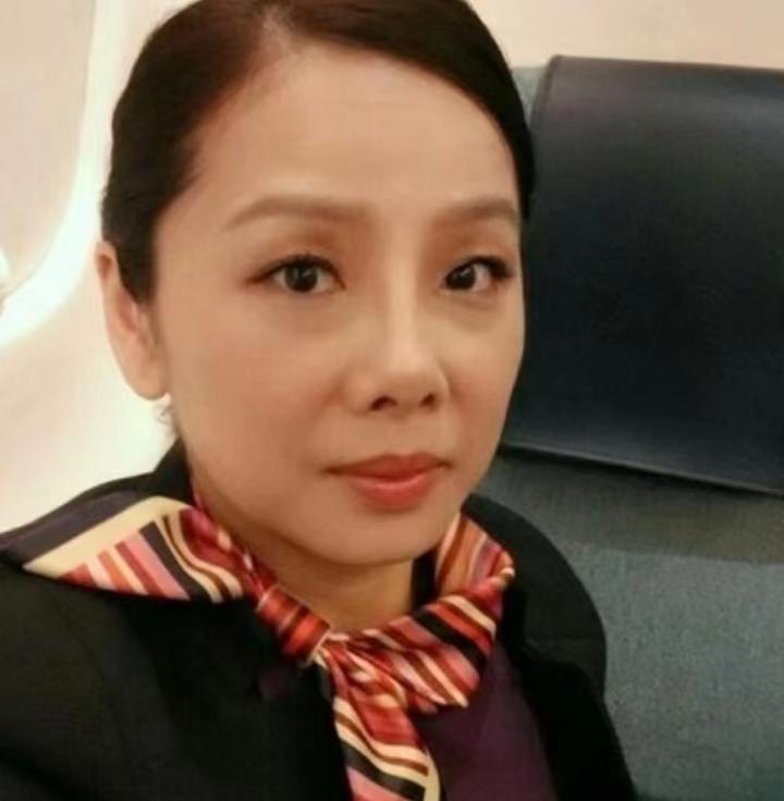 Huang Ziwei: Start your anchor career! - iMedia
