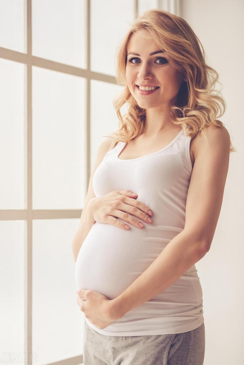 Embarrassment Exposure The embarrassment caused by breast enlargement