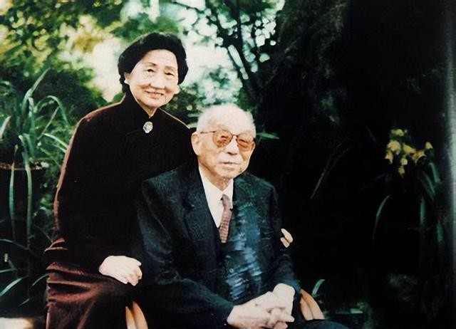 Zhang Xueliang died in 2001, and his 600 million inheritance was made ...