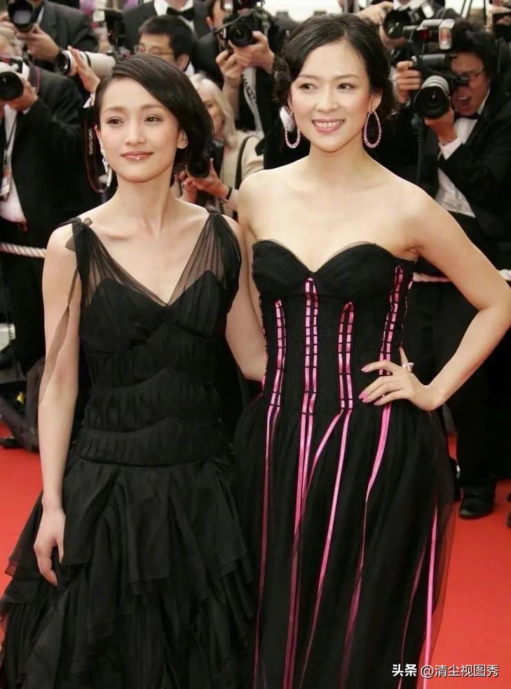 Is the 44-year-old Zhang Ziyi really inferior to the 49-year-old Zhou ...