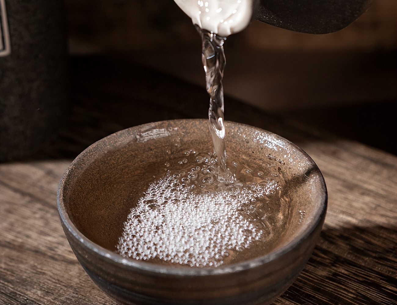 How do you store wine at home? Remember 3 tips, save wine and don't owe