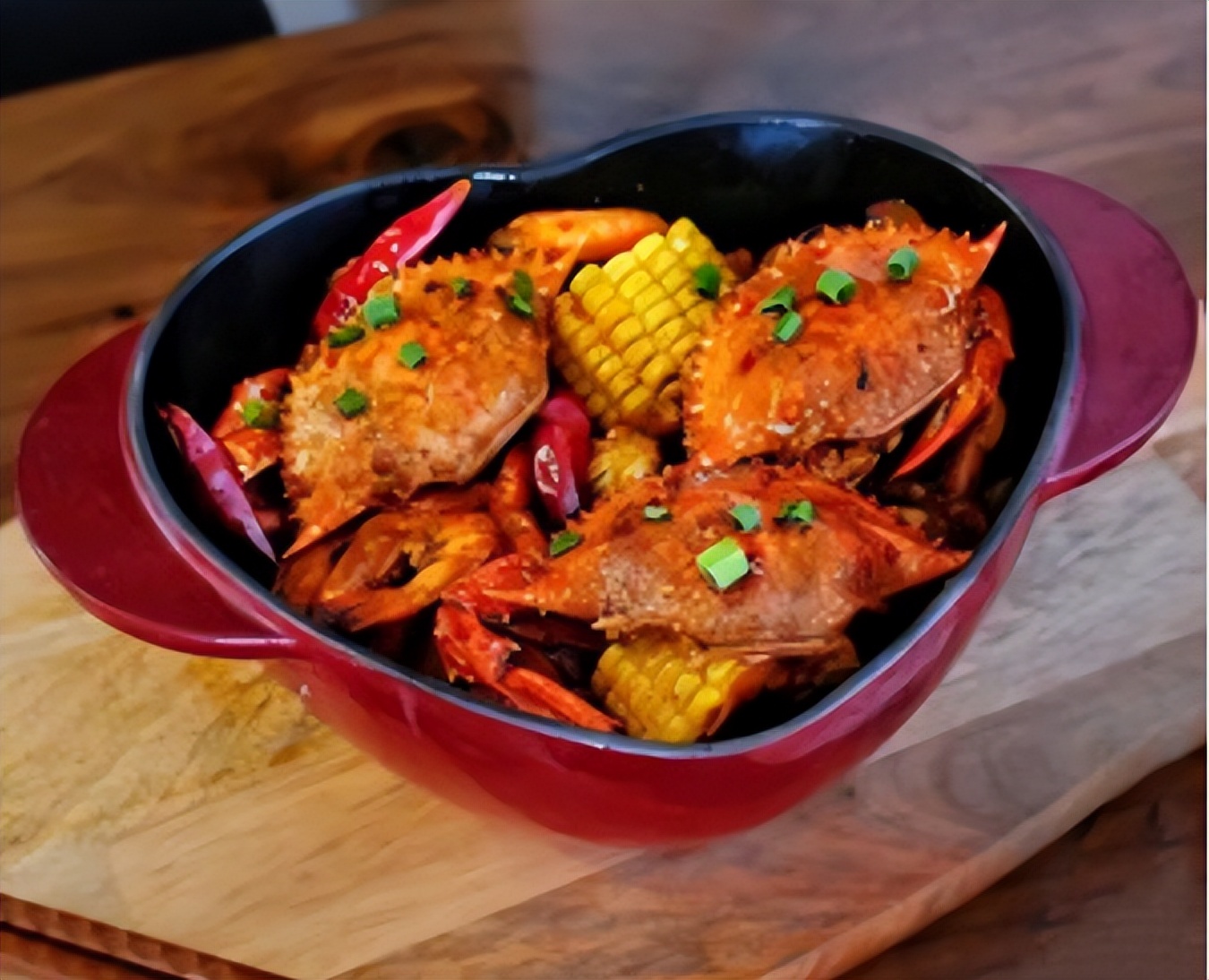 Delicious meat crab pot iNEWS