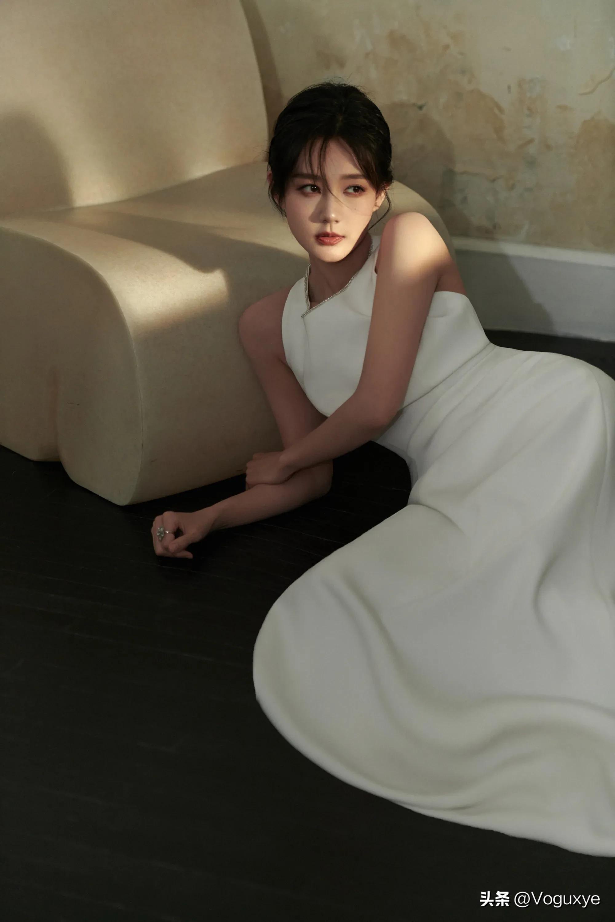 Li Yitong - iNEWS