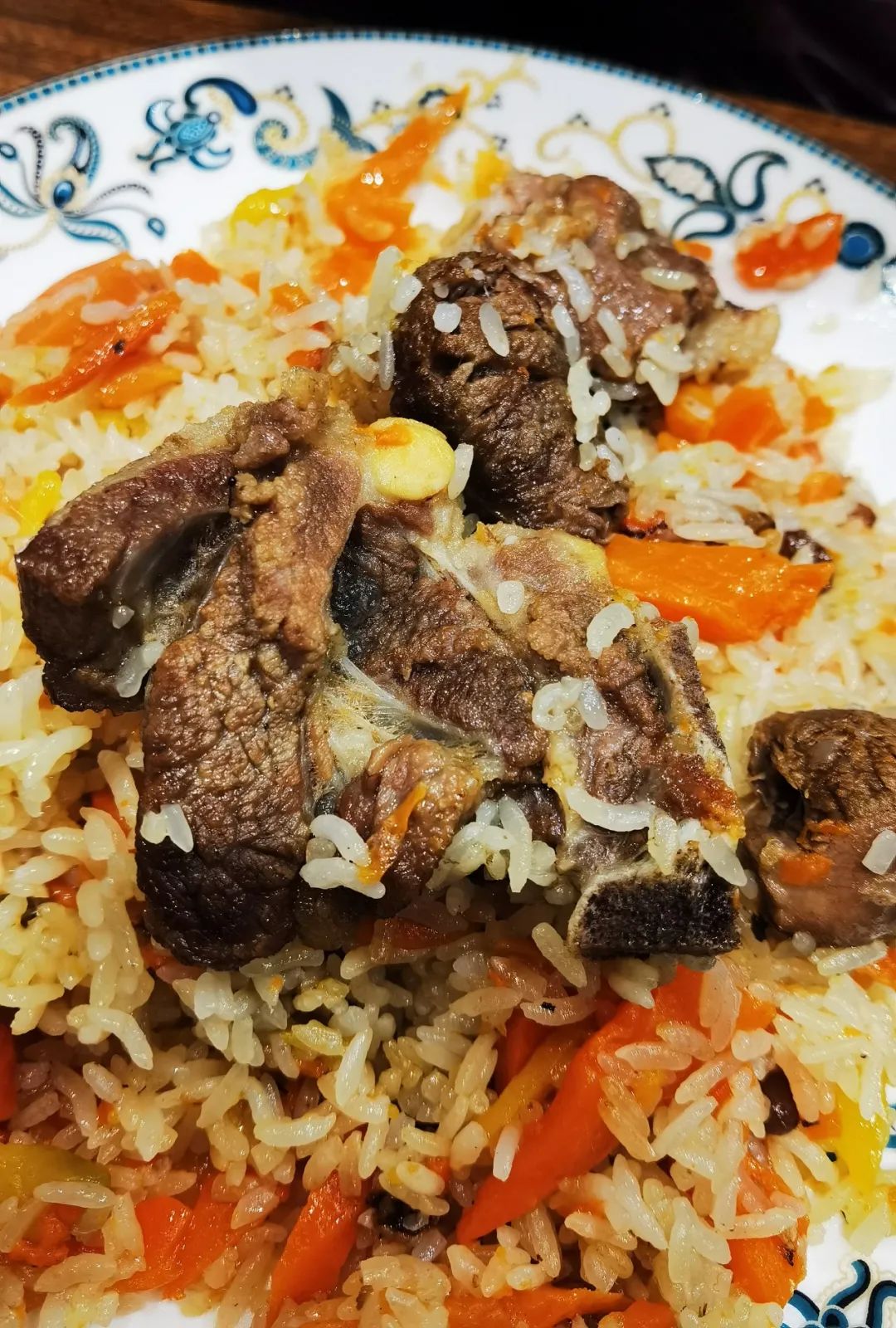 Yining FoodPilaf and Roast Meat iNEWS
