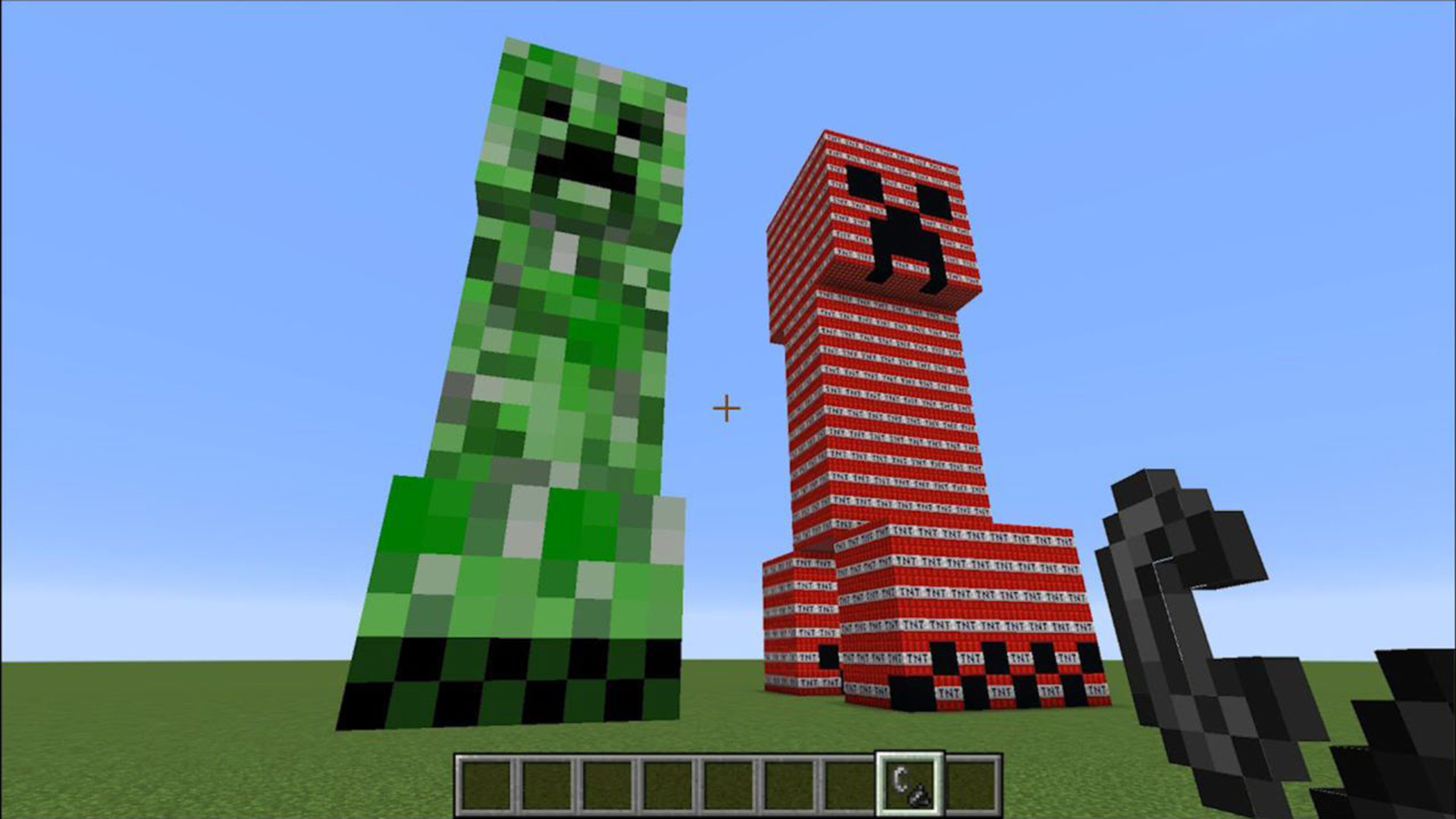 Minecraft: Are creepers afraid of TNT? The player experimented with ...