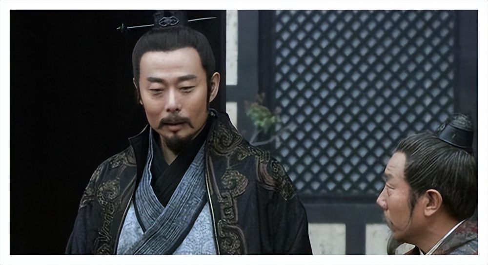 Destroy the six kingdoms and the world!How terrible is Qin Ruishi, who ...