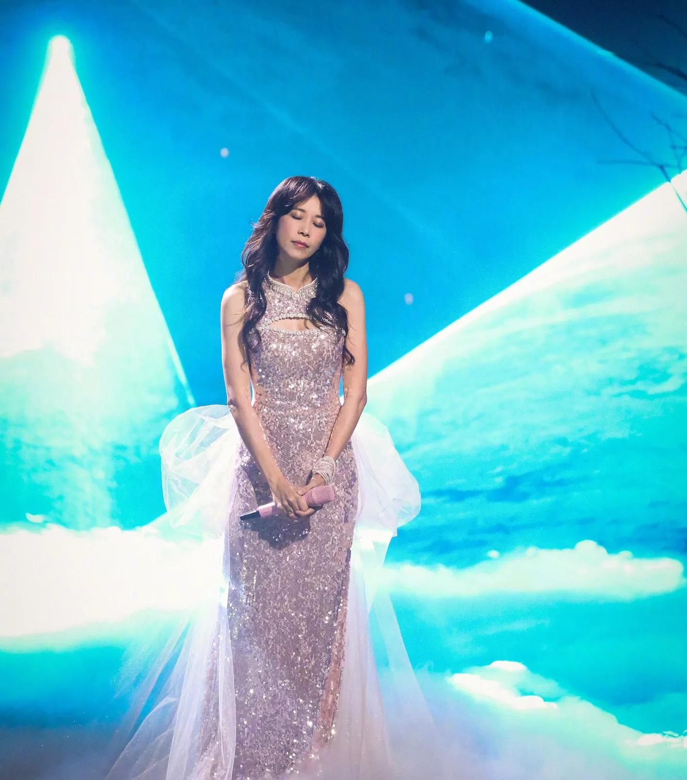 Zhang Shaohan and Yang Zongwei are fighting, Karen Mok's sudden words ...