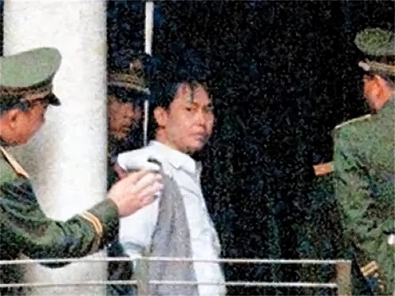 張子強家人近況:遺孀攜20億定居泰國,大兒子已工作,成餐廳廚師 - 資訊咖