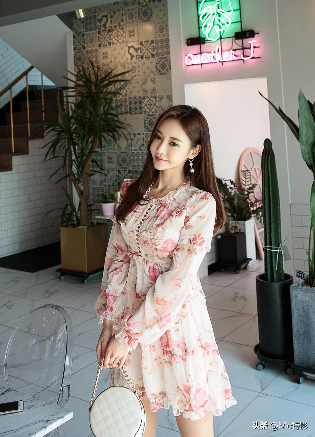 Sun Yunzhu Photo Album (425) - iNEWS