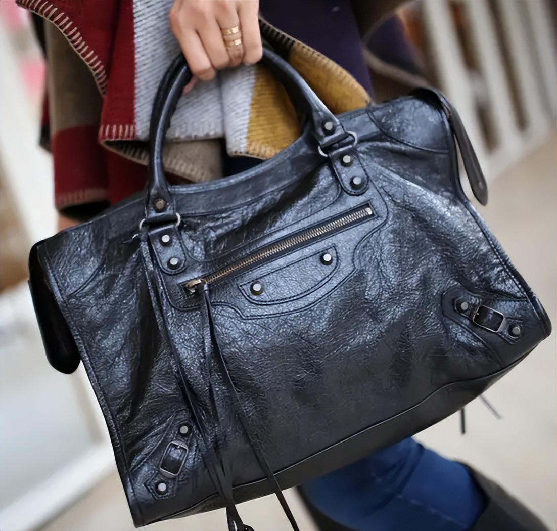 Balenciaga city bag authenticity identification details iNEWS