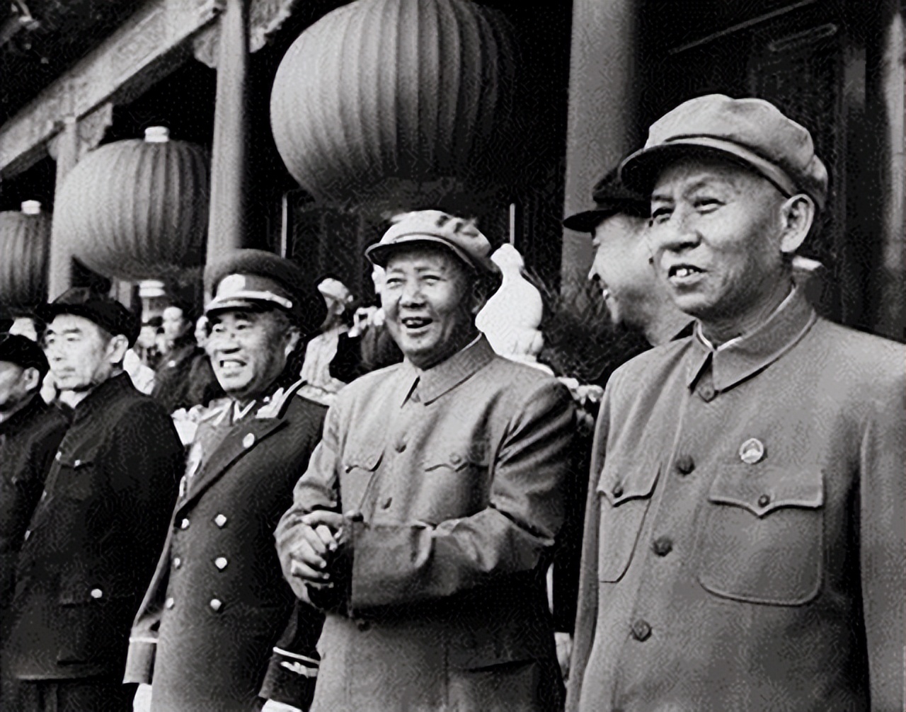 What is the relationship between Mao Zedong and Jiang Qing? Before I ...