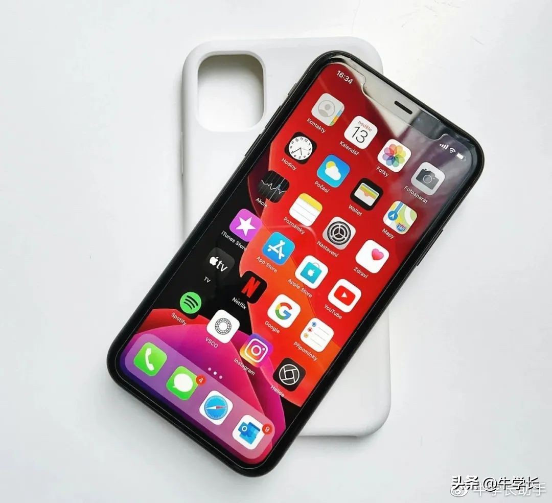 [iPhone 11 black screen selfrescue] Solve the black screen restart