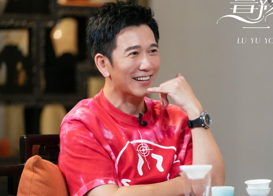 58 Year Old Wen Zhaolun Laughs At Himself And Talks About His Daughter