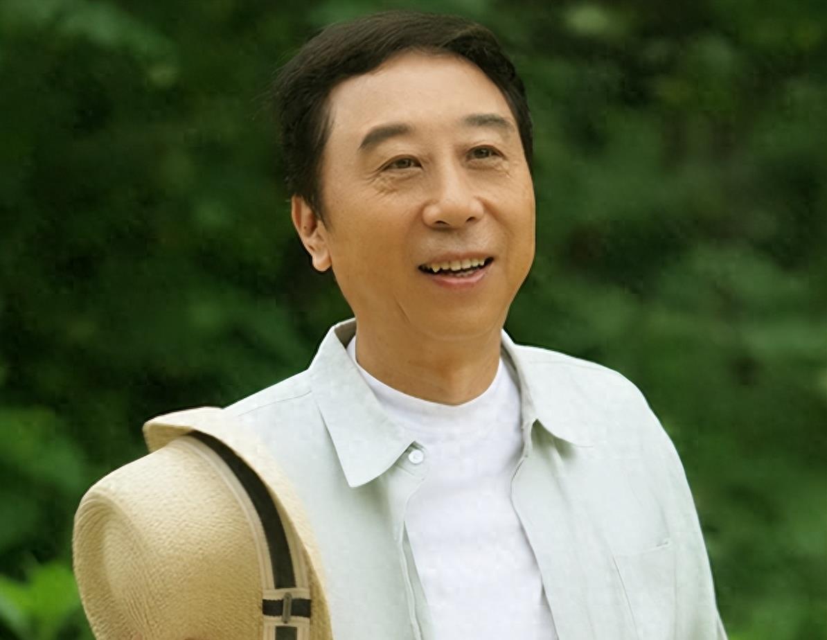 "Lie" us for 40 years! It turns out that she is Feng Gong's wife, no