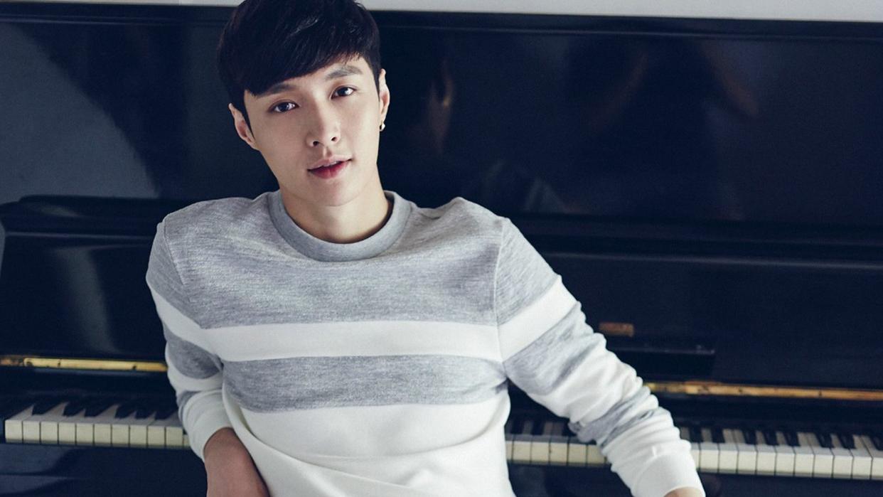 Zhang Yixing can be ridiculed for his low EQ and bad acting skills, but he must never be