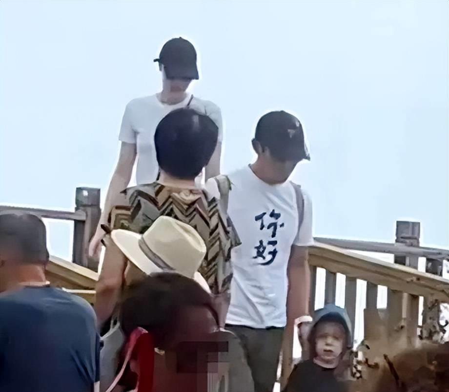 Sam Beining Rear Sa Beining and his wife surprised everyone by bringing their twins to ...