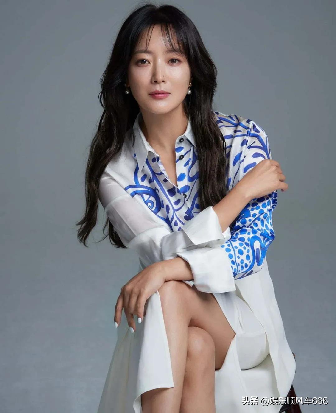 Kim Hee-sun refutes netizens saying that Liu Haizhen is not handsome ...