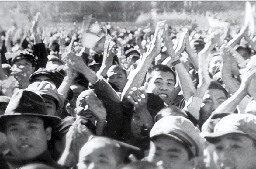On August 15th in history, Japan surrendered unconditionally iNEWS