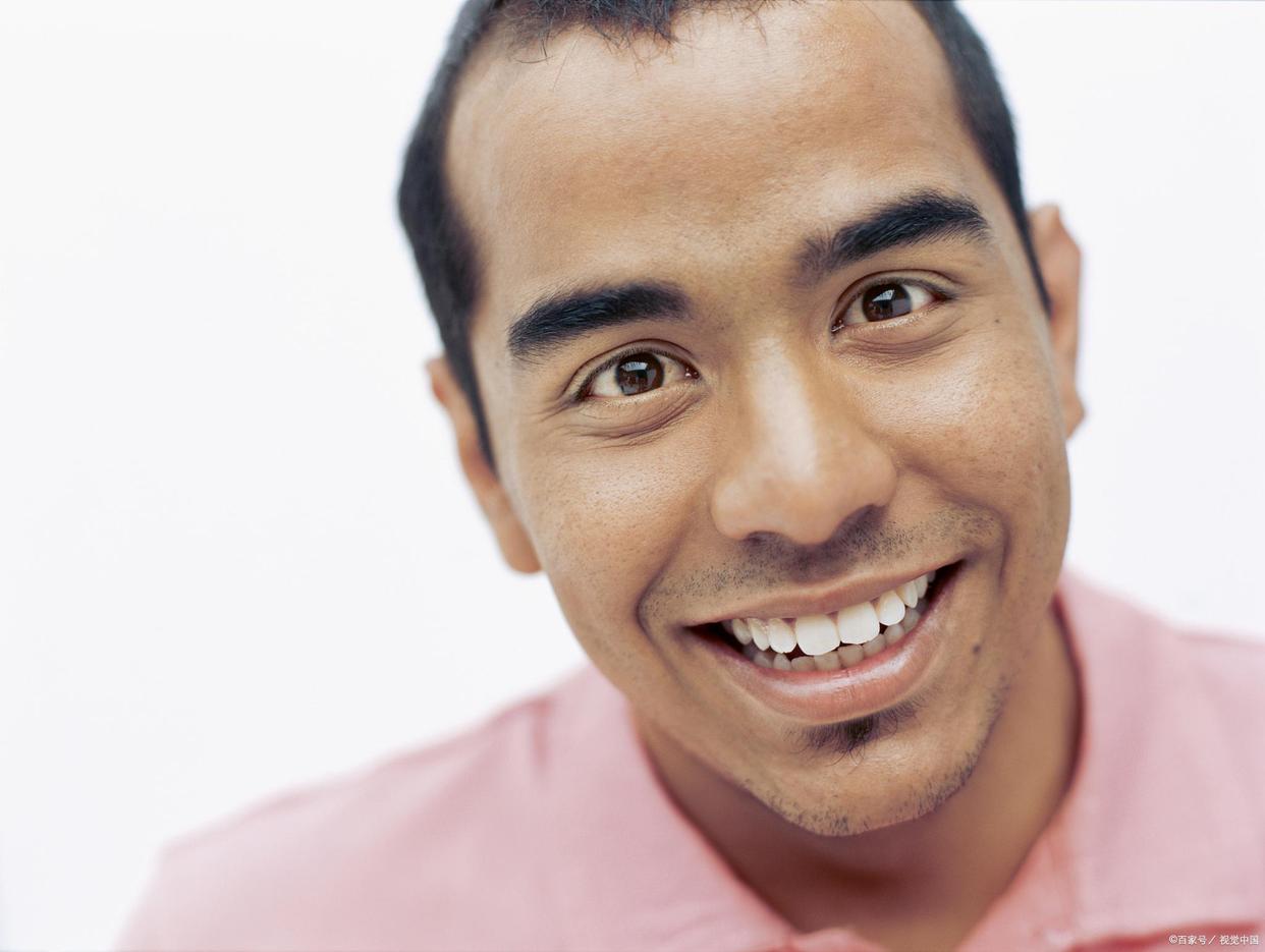 The nose hair is too long and often pops out, what factors cause it