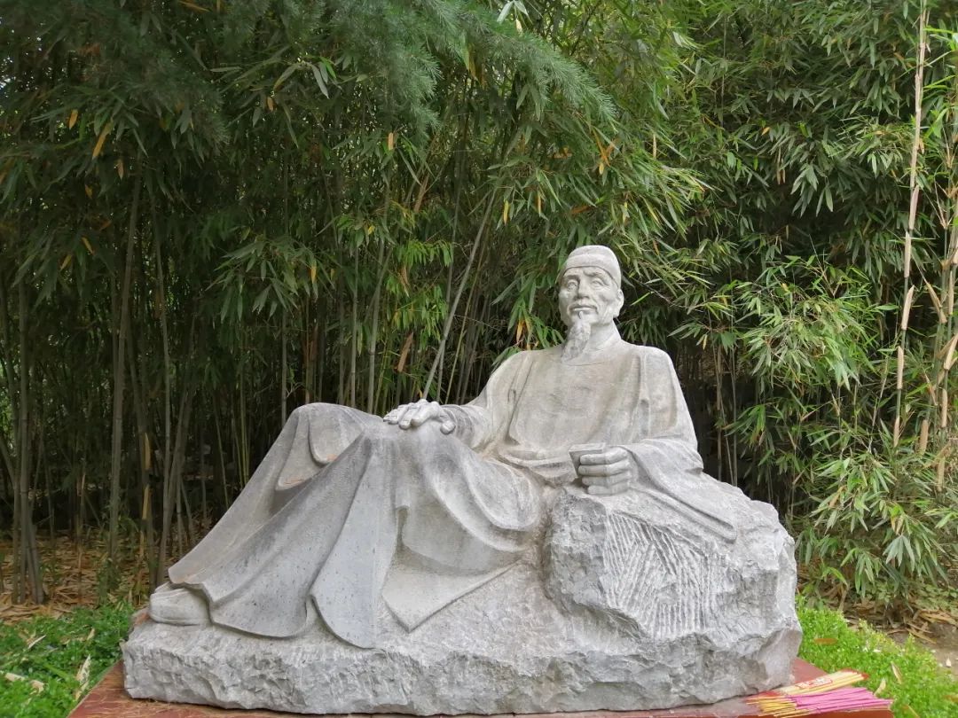 In autumn, meet Du Fu - iNEWS