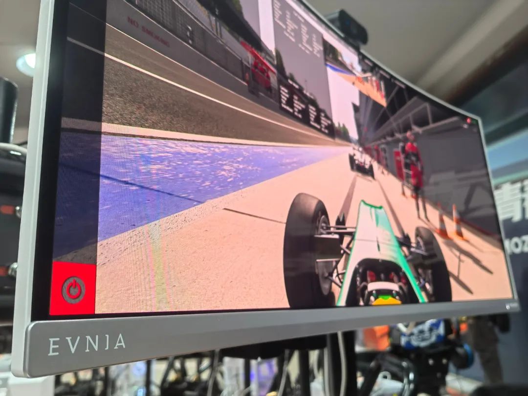 Origin Racing Simulator A racing simulator is a must, just use it! - iMedia