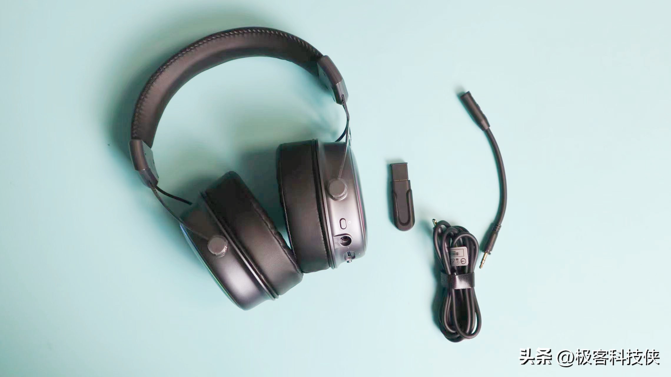 How to choose a costeffective gaming headset? Rapoo VH800 dualmode wireless headset is really