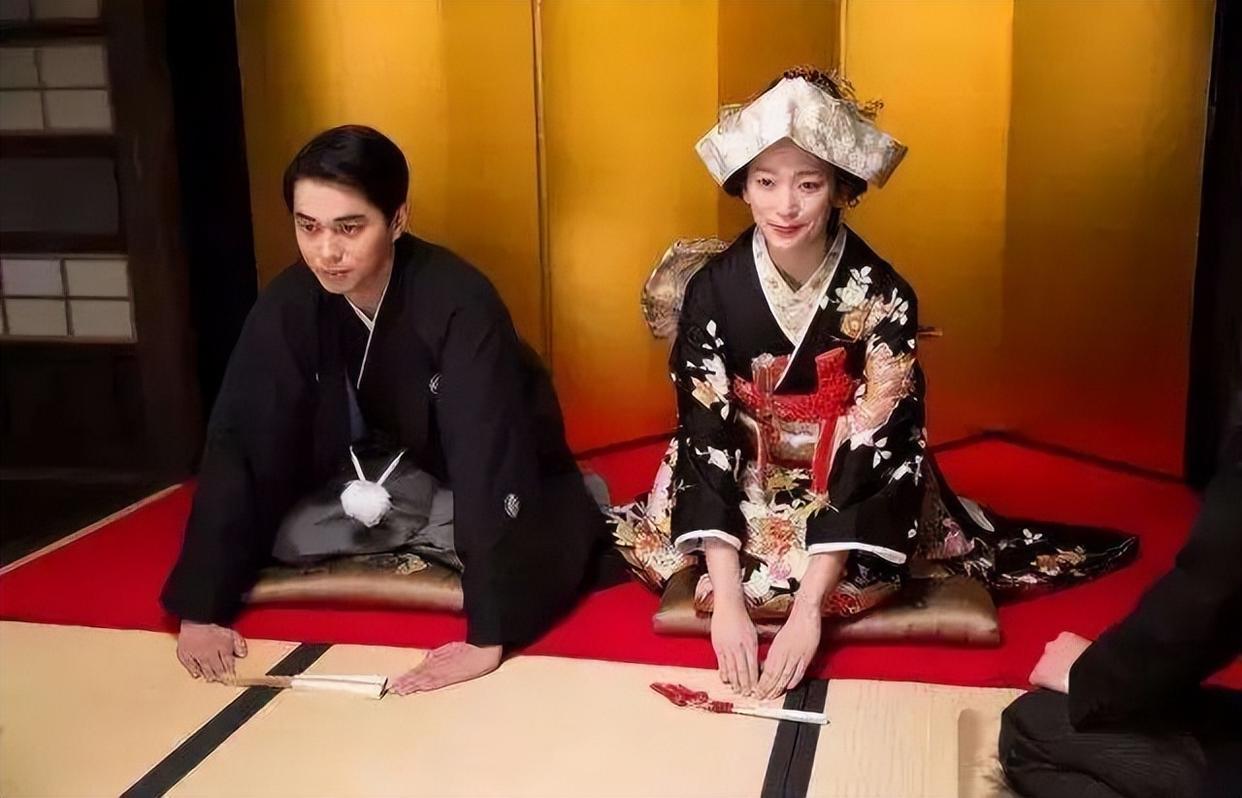 The speechless behavior of the Japanese is hard to understand. After ...