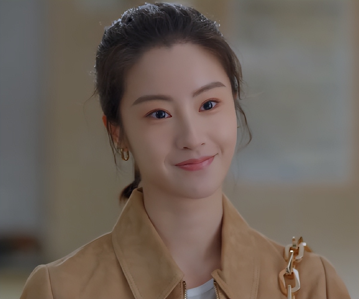 Dazzling you: Mao Xiaohui is so beautiful, her appearance is not ...