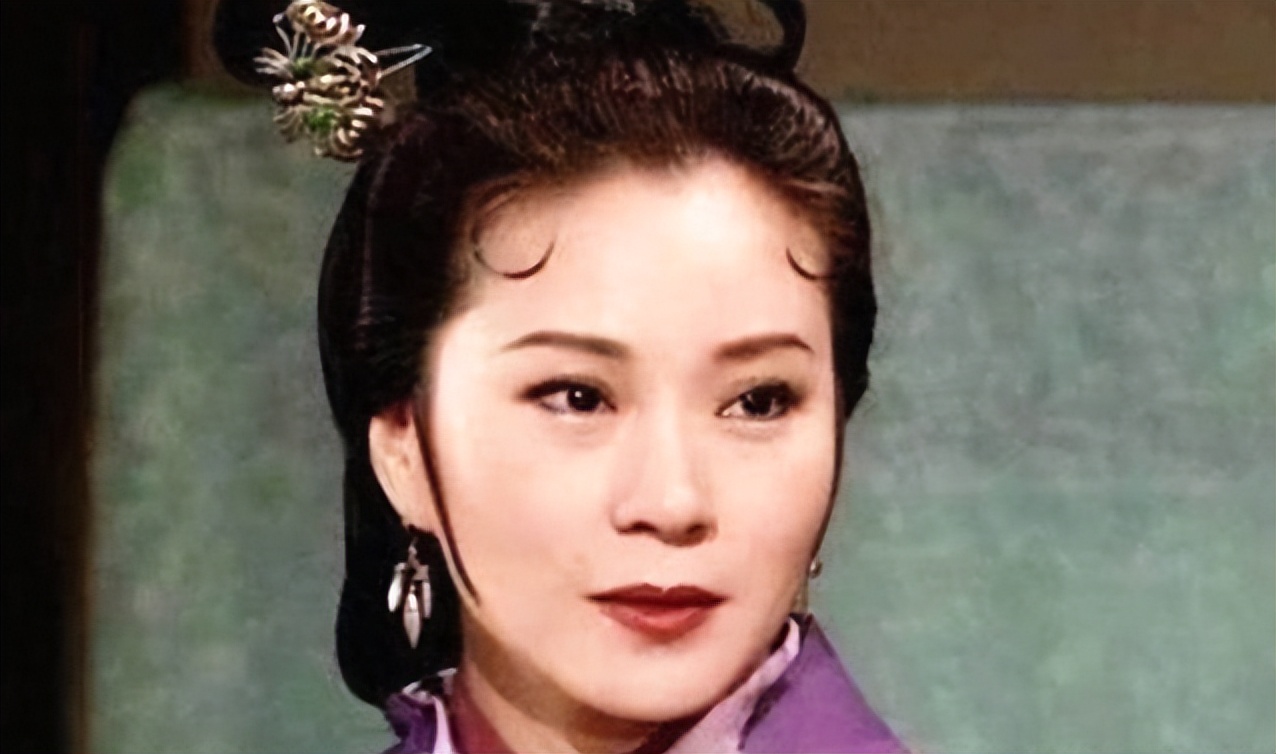 “Huang Rong” Wei Qiuhua turns out to be a star-studded 65th birthday