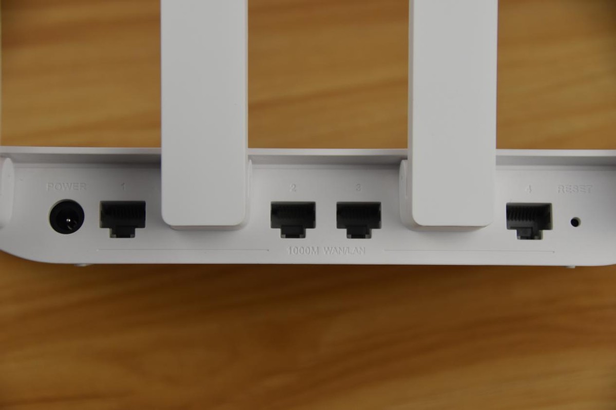 Honor router 4 experience fast transmission, stable signal, strong through walls